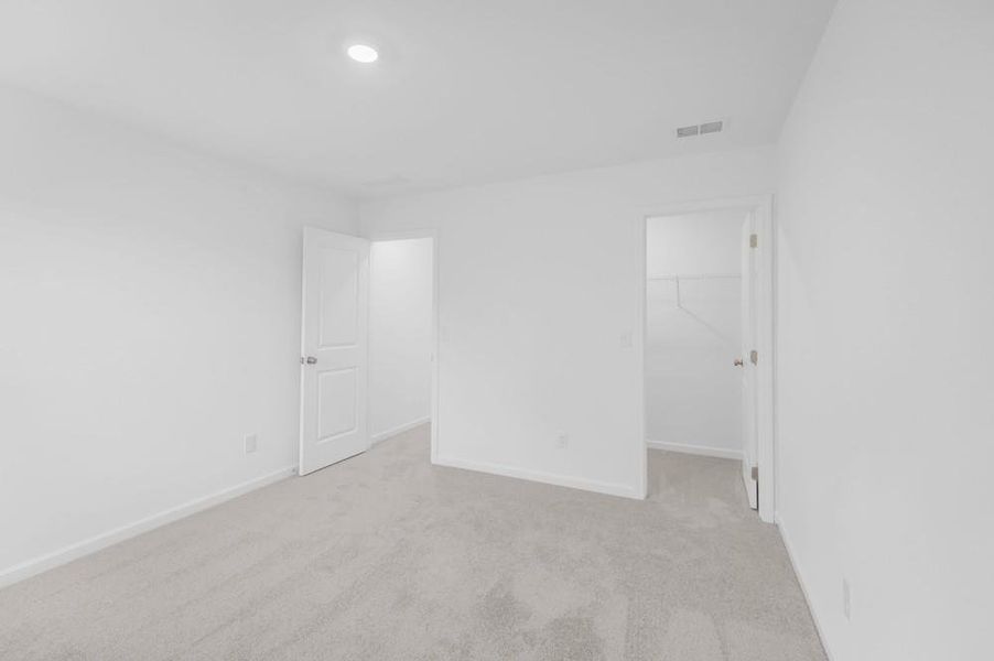 Spacious, unfurnished interior of a new home in Windance Lake, Loganville (Image 28). Spacious, unfurnished interior of a new home in Windance Lake, Loganville (Image 28).