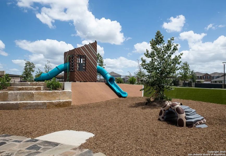 Community amenities in Trails at Culebra, San Antonio (Image 23).