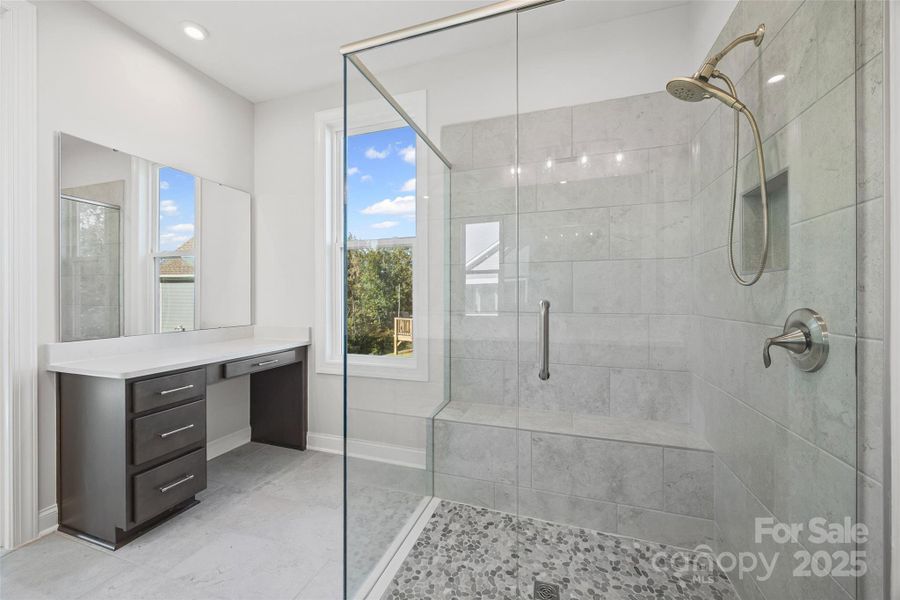 Furnished interior view inside a new home in Handsmill on Lake Wylie, York (Image 8).