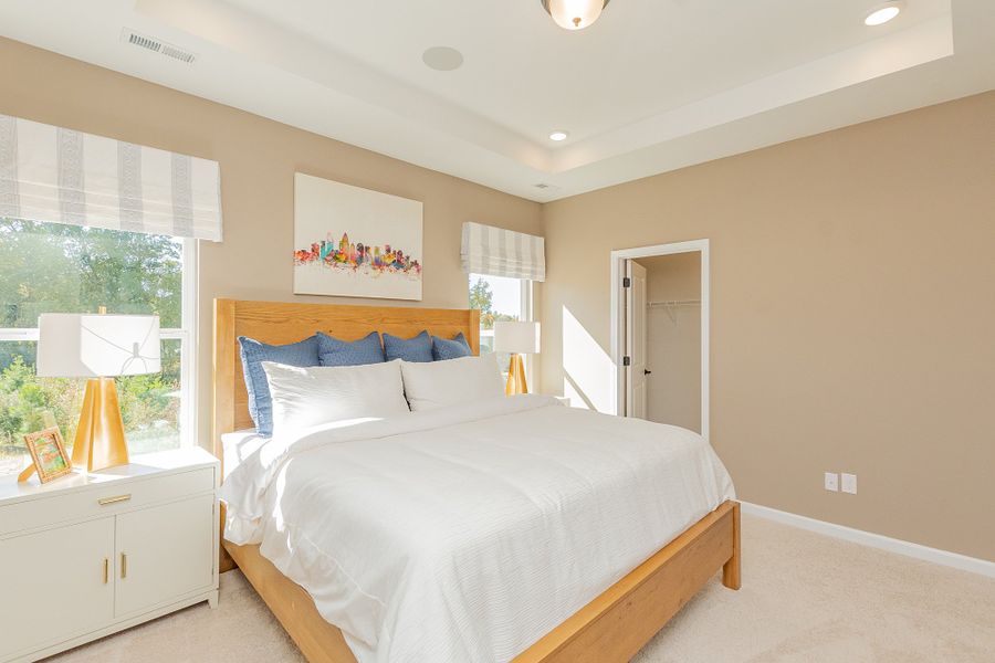 The Suwanee - Primary Suite The Suwanee - Primary Suite