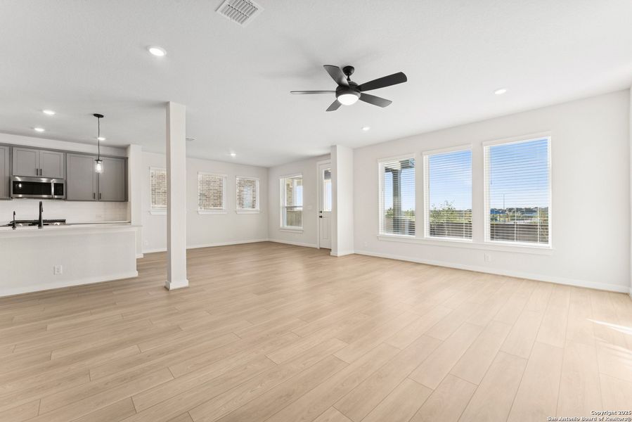 Spacious, unfurnished interior of a new home in Mayfair - Select Garden Series, New Braunfels (Image 26).