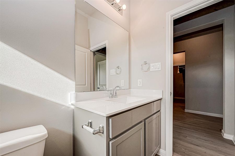 Image 30 of a home in King Oaks Village.