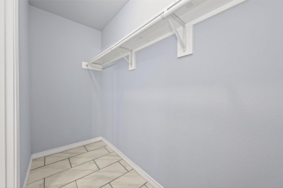 Spacious, unfurnished interior of a new home in , Conroe (Image 21). Spacious, unfurnished interior of a new home in , Conroe (Image 21).