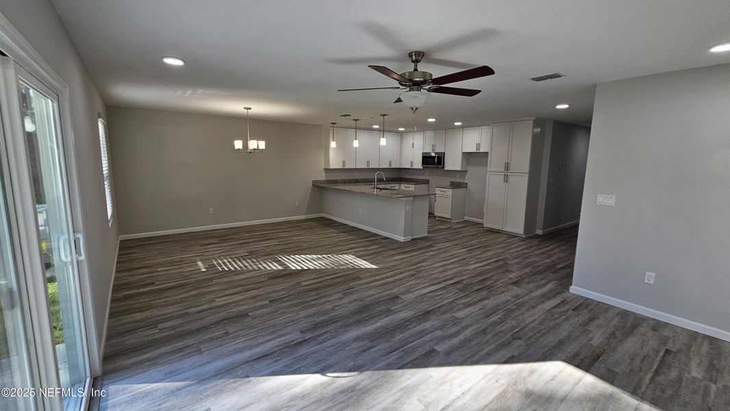 Spacious, unfurnished interior of a new home in , Jacksonville (Image 62). Spacious, unfurnished interior of a new home in , Jacksonville (Image 62).
