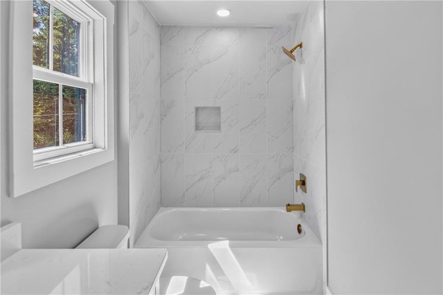 Image 167 of a home in .