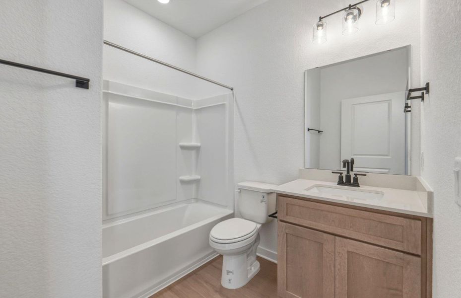 Furnished interior view inside a new home in Sun City Texas, Georgetown (Image 10).