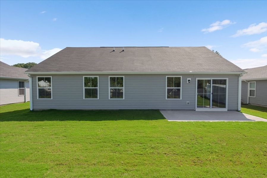 Exterior details and patio area of a home in Waverly Springs, Woodruff (Image 2).