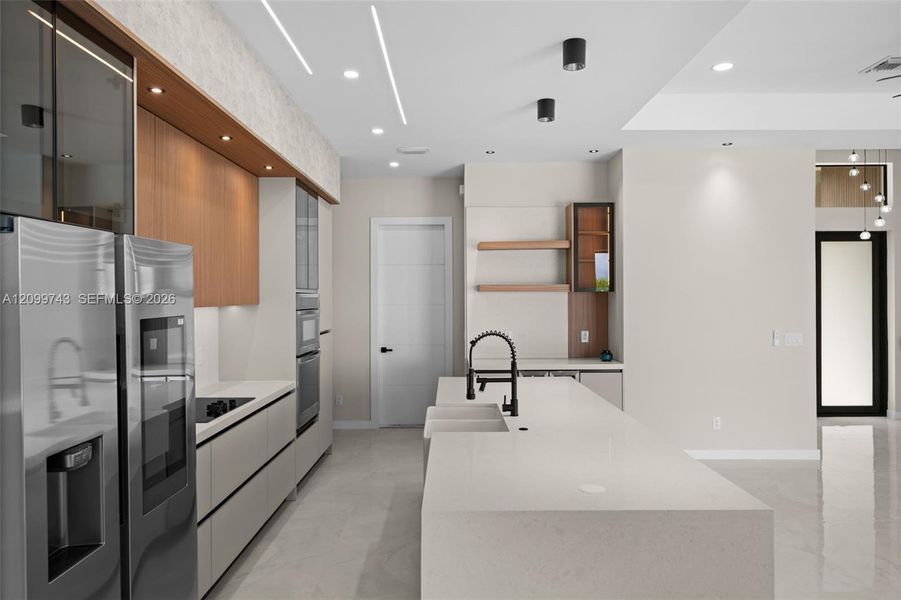 Furnished interior view inside a new home in , Cape Coral (Image 8).