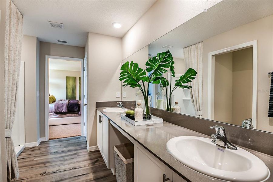 Furnished interior view inside a new home in Two Rivers, Zephyrhills (Image 10). Furnished interior view inside a new home in Two Rivers, Zephyrhills (Image 10).