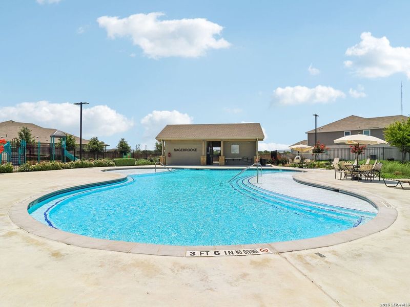 Community amenities in Sagebrooke - Classic Series, San Antonio (Image 5). Community amenities in Sagebrooke - Classic Series, San Antonio (Image 5).