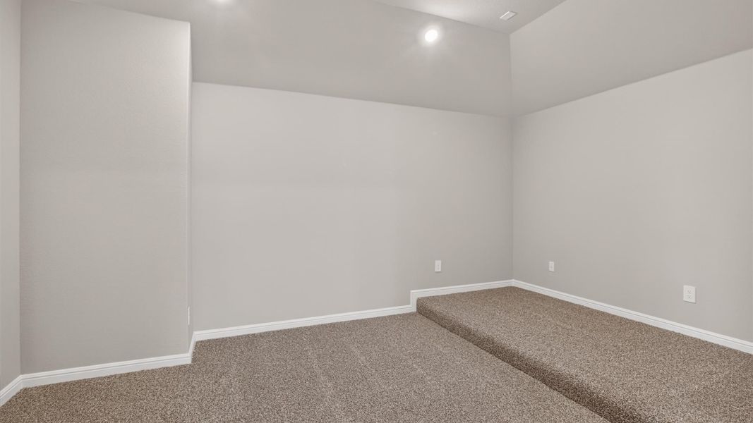 Representative unfurnished interior of a home built from the Wimberley by D.R. Horton in Lakeview Pointe, Midlothian (Image 40).