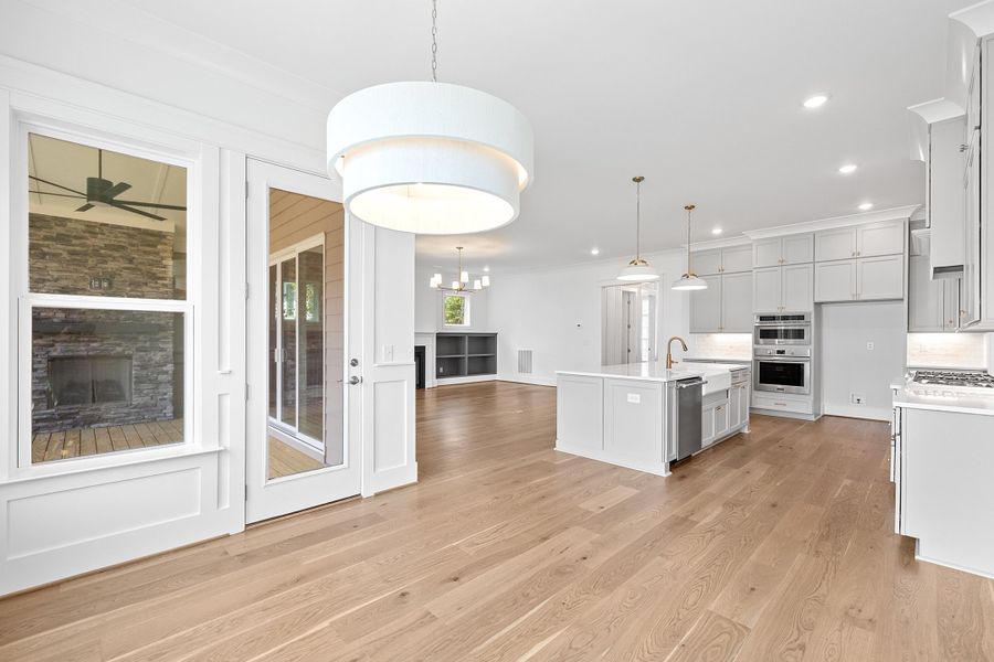 Image 232 representing the The Emerson by RobuckHomes in Stonehenge, Raleigh, NC.