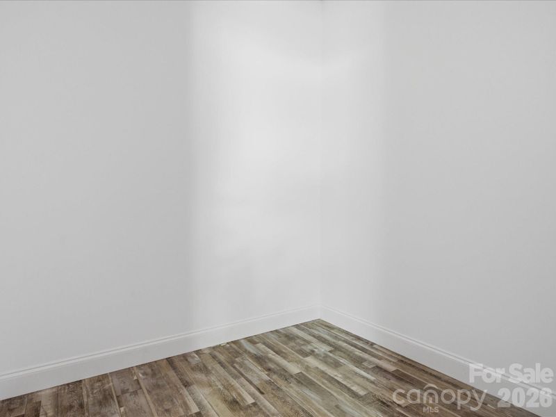 Spacious, unfurnished interior of a new home in , Clover (Image 37).