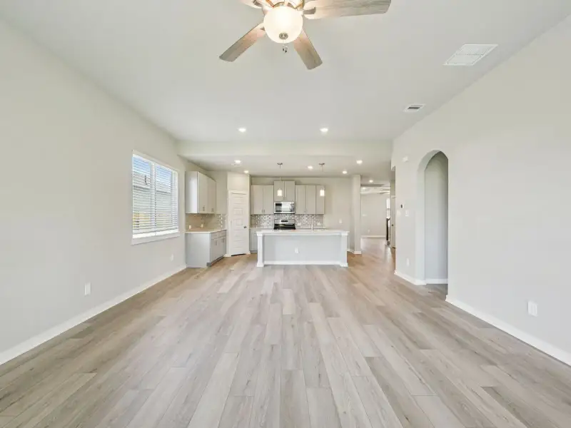 Spacious, unfurnished interior of a new home in Granger Pointe - Premier Series, Conroe (Image 16). Spacious, unfurnished interior of a new home in Granger Pointe - Premier Series, Conroe (Image 16).