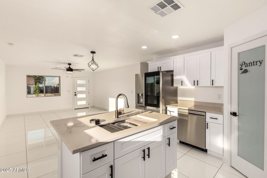 11 - Bradshaw 10021 11 - Bradshaw 10021