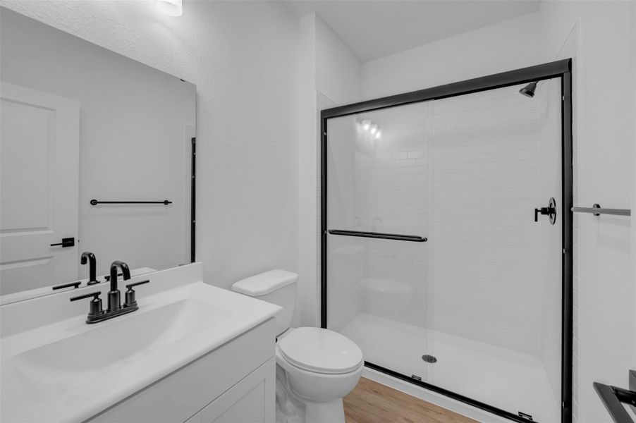 Extra Suite bath (*Photo not of actual home and used for illustration purposes only.)