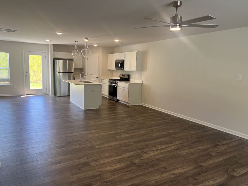 Spacious, unfurnished interior of a new home in Meece, Easley (Image 9).