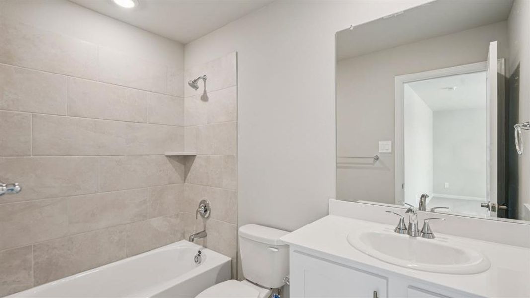 Photo is not of the actual home, but is an inspirational photo of builder’s model home and may depict options, furnishings, and/or decorator features that are not included.