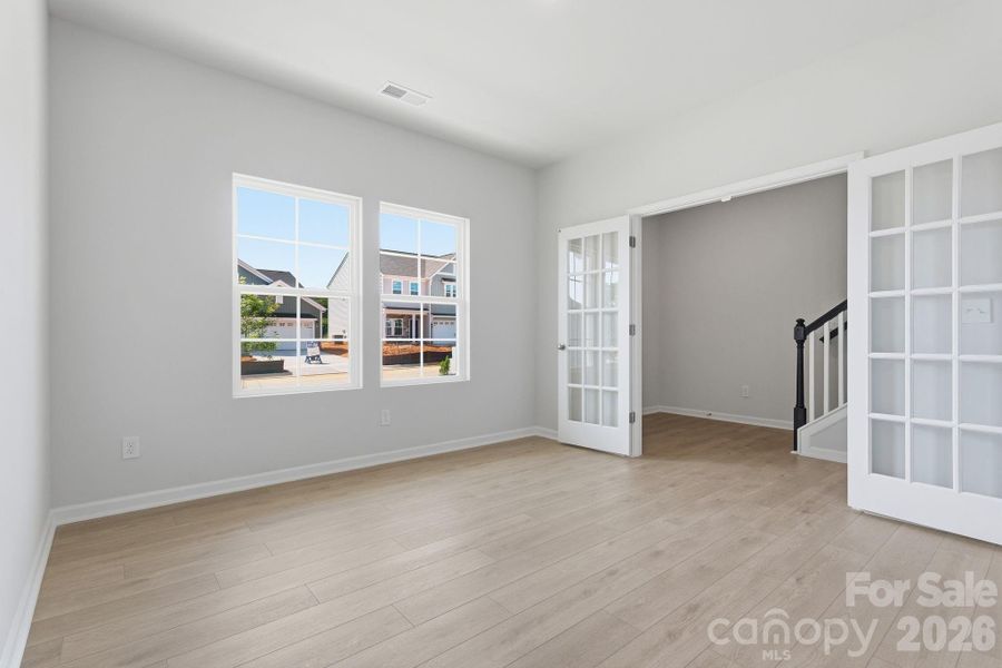 Spacious, unfurnished interior of a new home in Piper Creek, Newton (Image 18). Spacious, unfurnished interior of a new home in Piper Creek, Newton (Image 18).