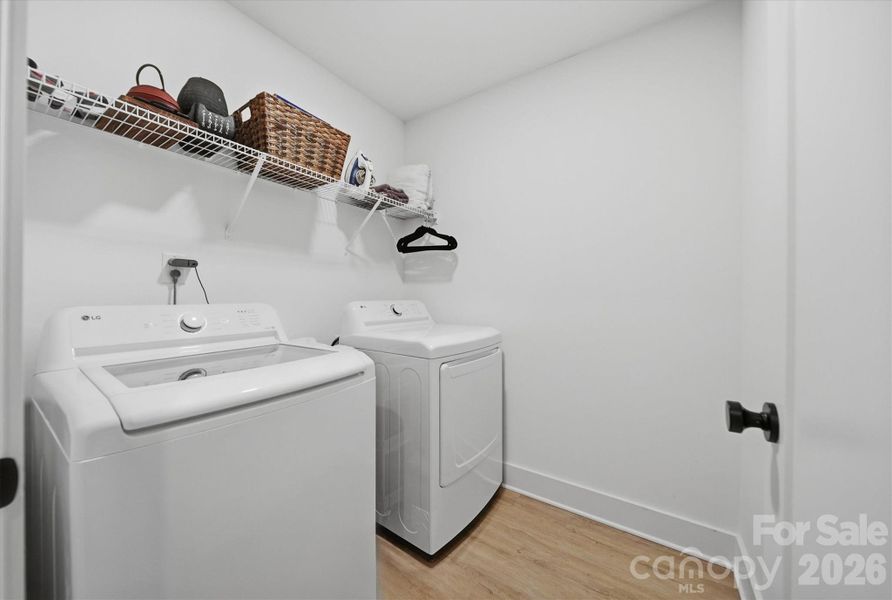 Image 40 of a home in .