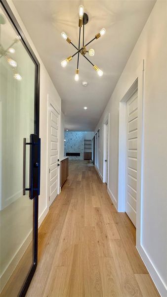 Spacious, unfurnished interior of a new home in , San Antonio (Image 15).