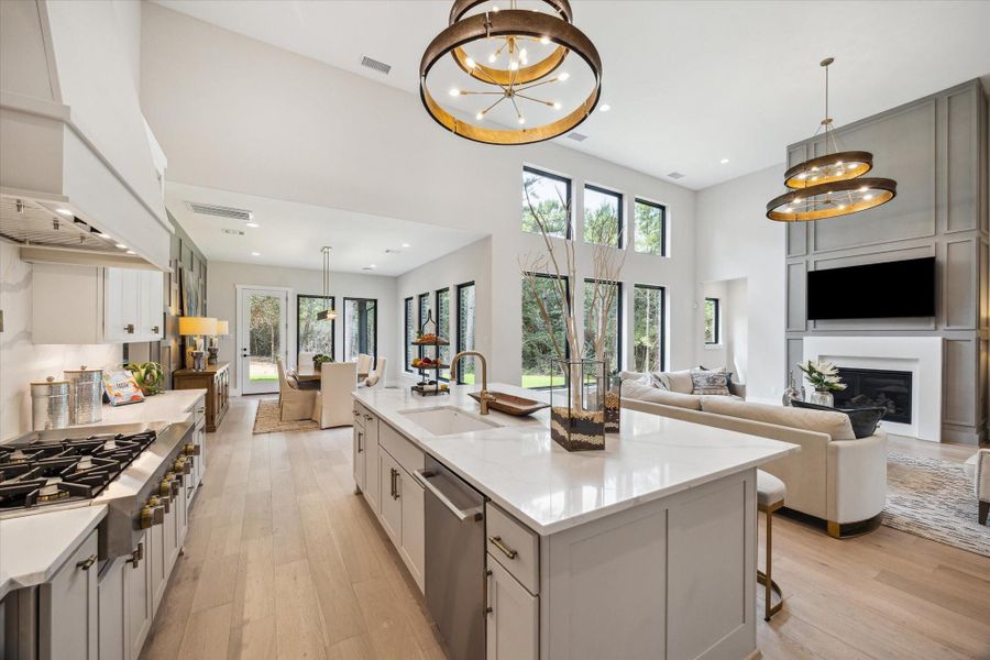 Main kitchen with high-end appliances