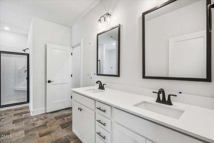 35-108 Brighton St-35 35-108 Brighton St-35