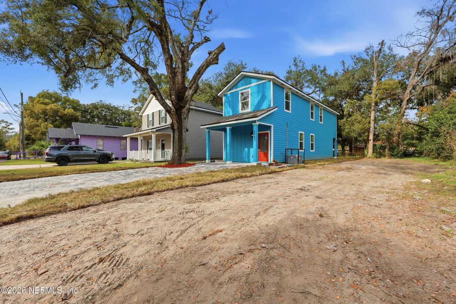 Image 35 of a home in .