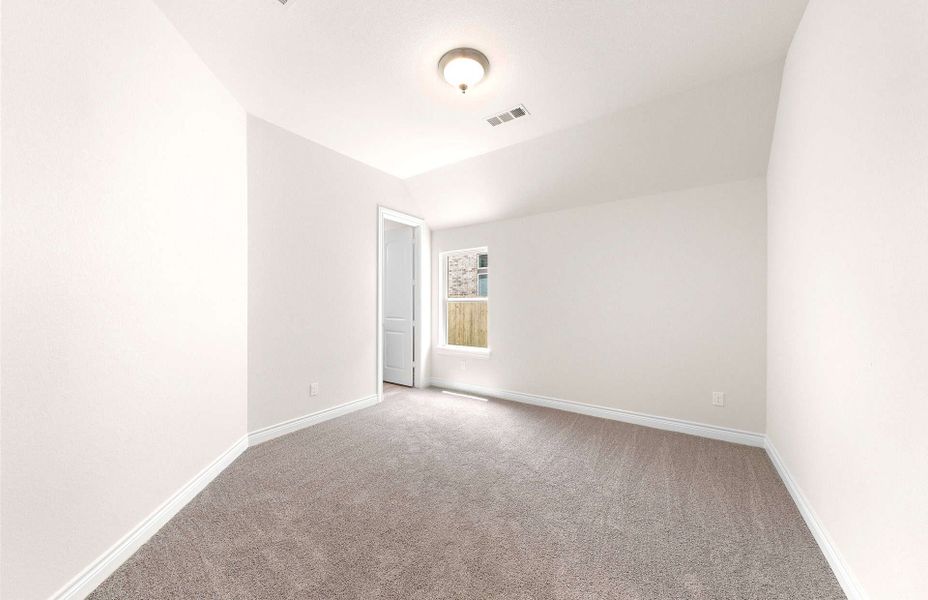 Representative unfurnished interior of a home built from the 2855AU by Ravenna Homes in Audubon 60′, Magnolia (Image 42).
