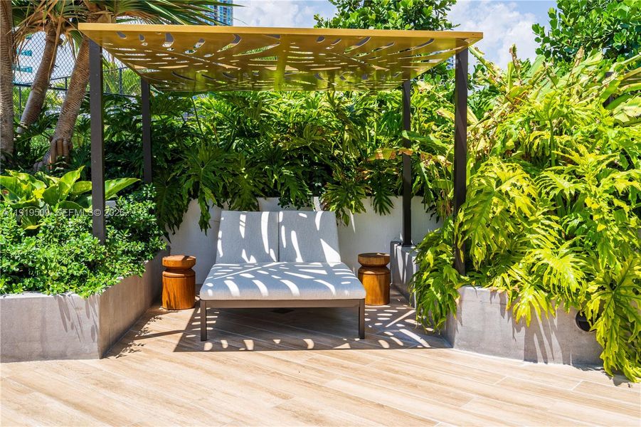 Community amenities in , Miami (Image 30).