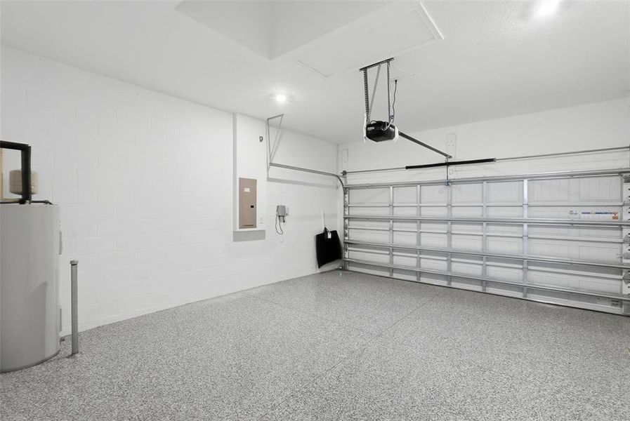 Spacious, unfurnished interior of a new home in , St. Petersburg (Image 22).