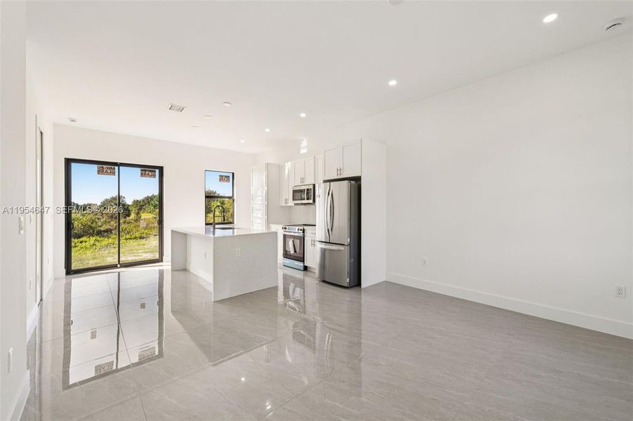 Furnished interior view inside a new home in , Lehigh Acres (Image 10).