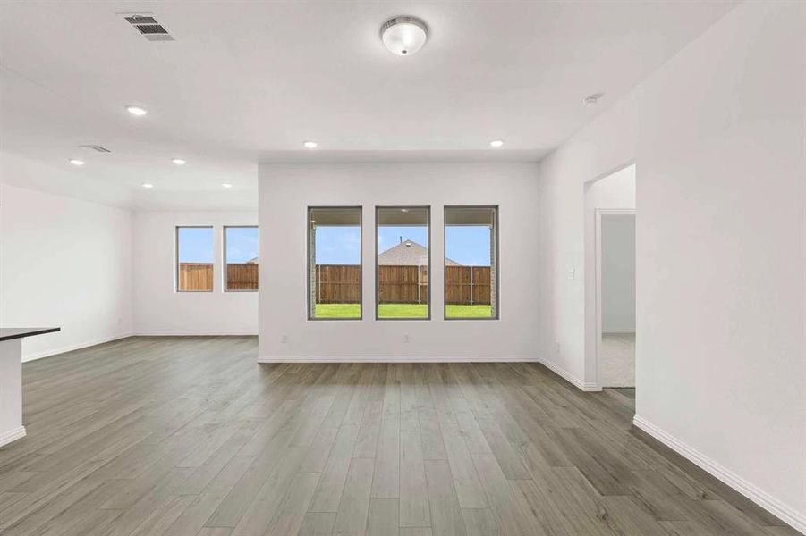 Spacious, unfurnished interior of a new home in Brookshire at Legacy Hills-60s, Celina (Image 15).