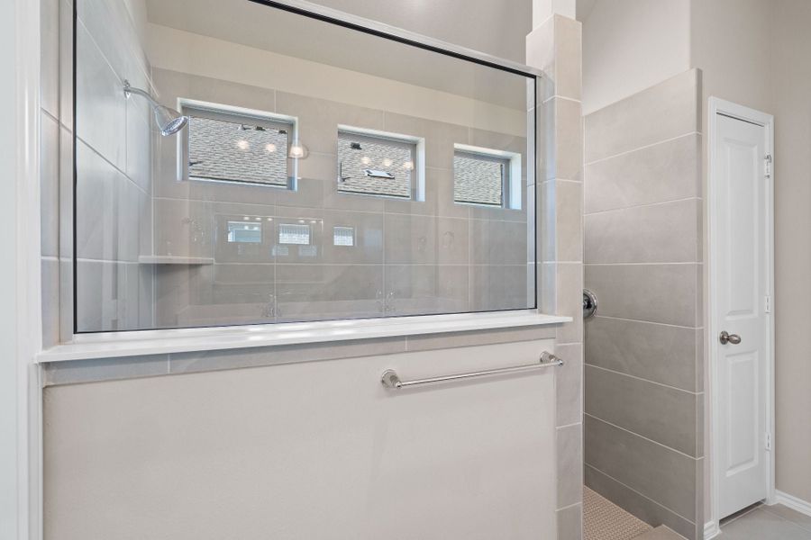 4br New Home in Spring, TX.  - Slide 25