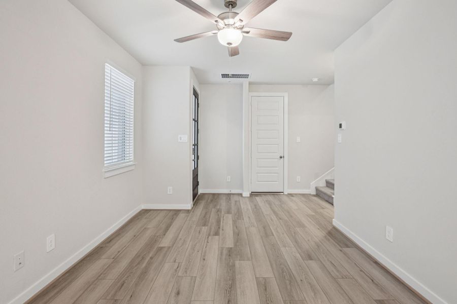 Spacious, unfurnished interior of a new home in Spring Brook Village - City Series, Houston (Image 29). Spacious, unfurnished interior of a new home in Spring Brook Village - City Series, Houston (Image 29).