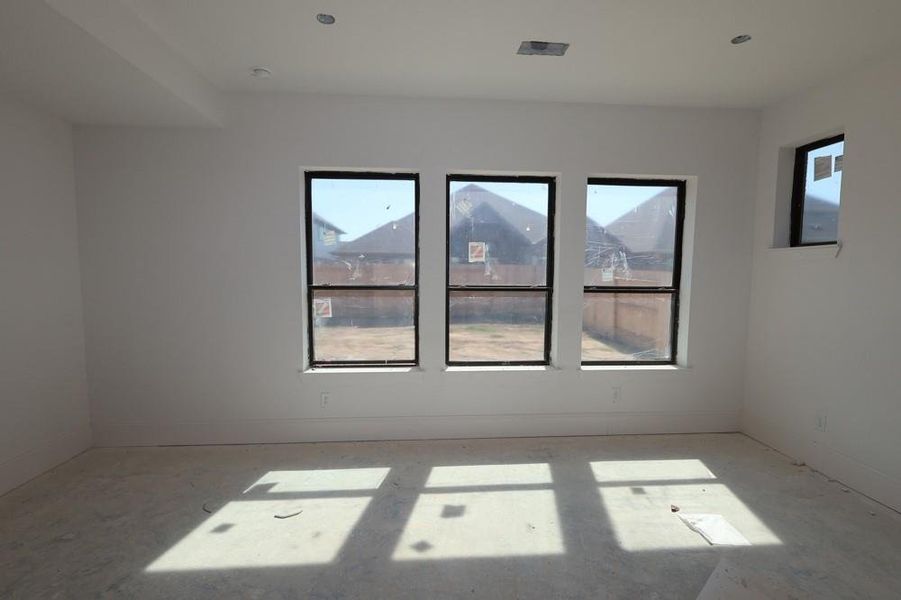 Image 17 of a home in The Meadows at Imperial Oaks. Image 17 of a home in The Meadows at Imperial Oaks.