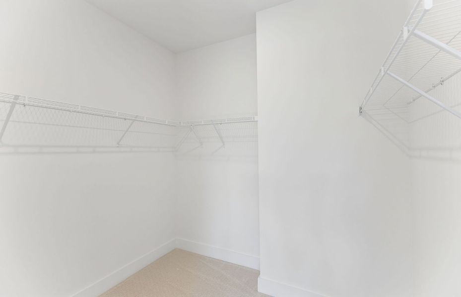 Spacious, unfurnished interior of a new home in Skyline, Nashville (Image 19).