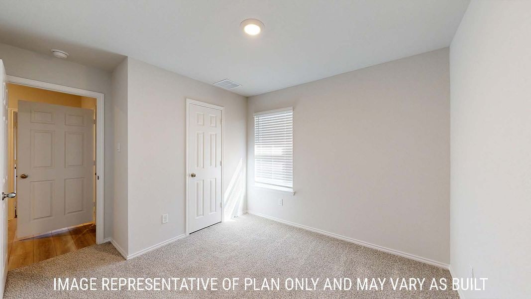 Spacious, unfurnished interior of a new home in Turnbo Ranch, Killeen (Image 24).