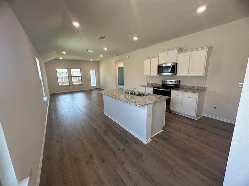 Furnished interior view inside a new home in Cartwright Ranch, Crandall (Image 7).