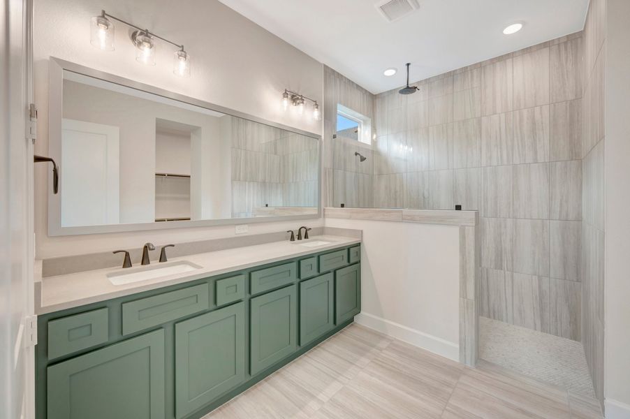 Owner's Bath Owner's Bath