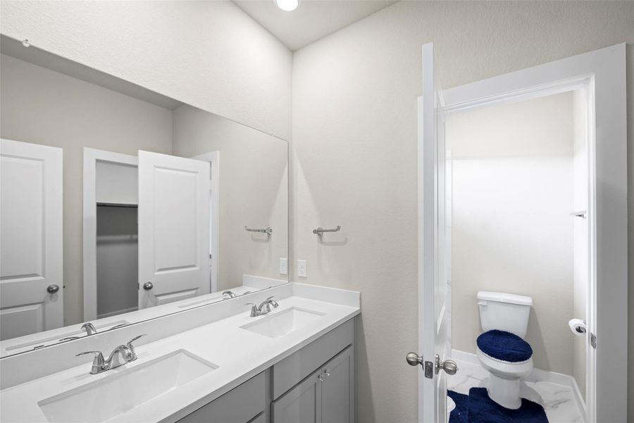 Furnished interior view inside a new home in Laurel Landing, Alvin (Image 21).