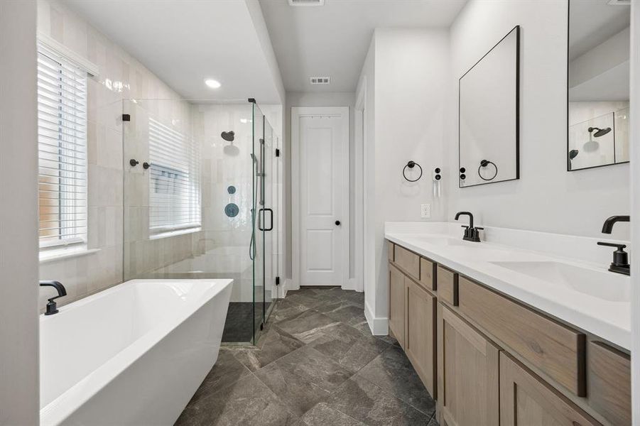 Furnished interior view inside a new home in , Celina (Image 7).