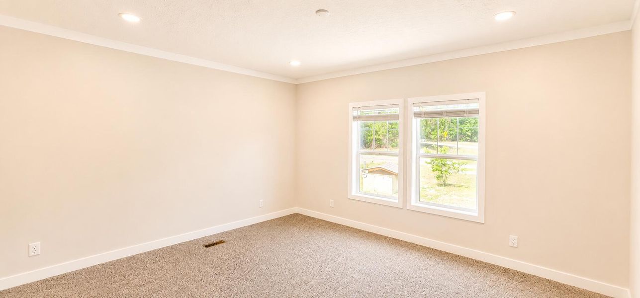 Spacious, unfurnished interior of a new home in , Manning (Image 23).