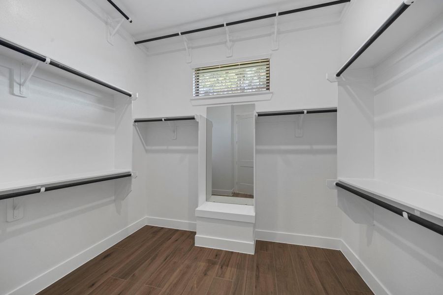 Spacious, unfurnished interior of a new home in Evergreen, Conroe (Image 21). Spacious, unfurnished interior of a new home in Evergreen, Conroe (Image 21).