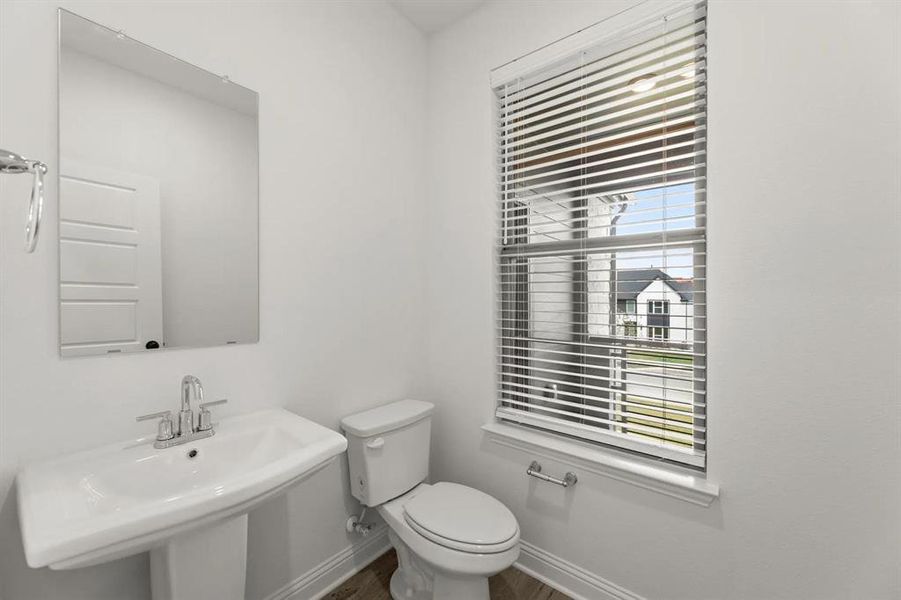 Furnished interior view inside a new home in Chelsea Commons, Allen (Image 15).