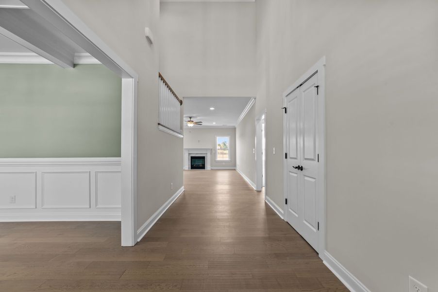 Spacious, unfurnished interior of a new home in Eli's Ridge, Winterville (Image 19).