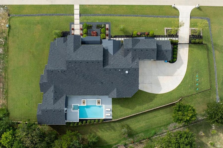 Image 38 of a home in .