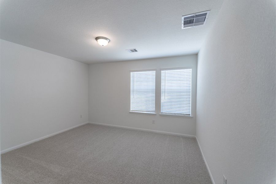Spacious, unfurnished interior of a new home in Lago Mar, Texas City (Image 23). Spacious, unfurnished interior of a new home in Lago Mar, Texas City (Image 23).