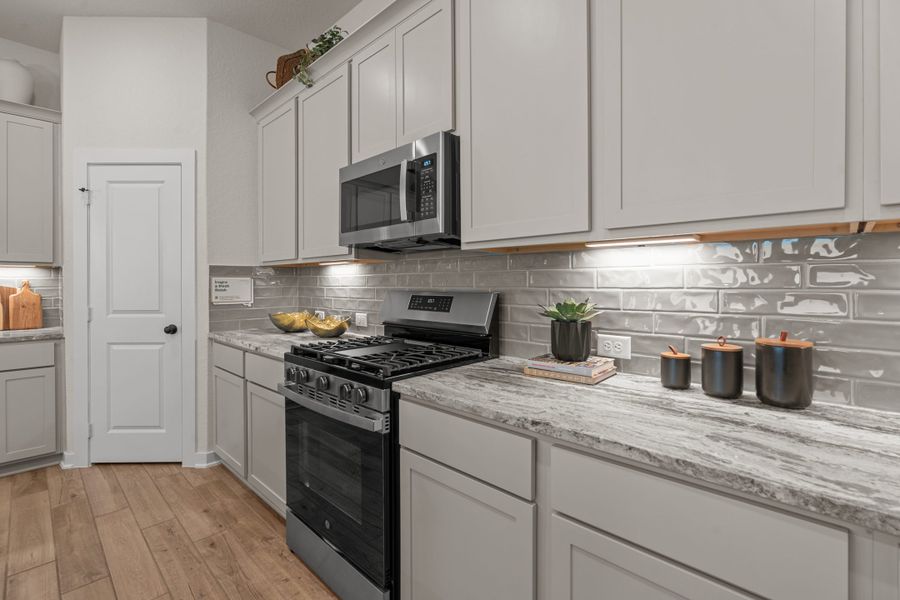 Furnished interior view inside a new home in The Crossvine – Garden Homes, Schertz (Image 17). Furnished interior view inside a new home in The Crossvine – Garden Homes, Schertz (Image 17).