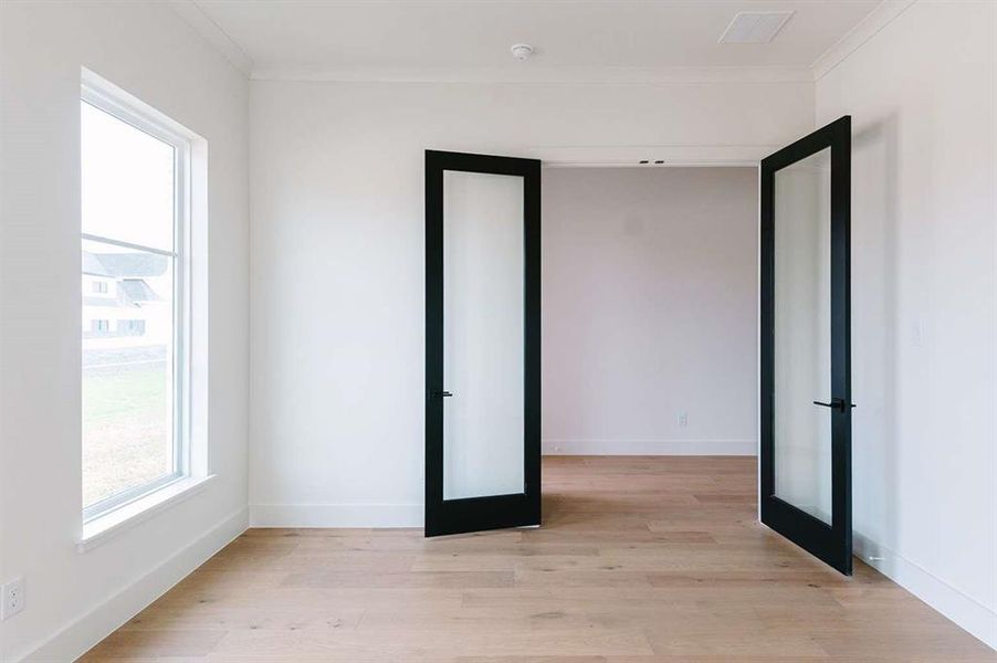 Spacious, unfurnished interior of a new home in , Aledo (Image 31). Spacious, unfurnished interior of a new home in , Aledo (Image 31).